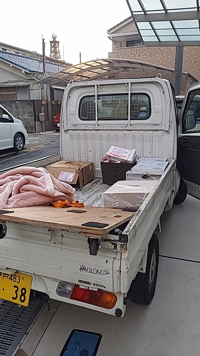 お客様に寄り添って16年のリサイクルショップみつばち38尼崎本店 お客様に寄り添って16年のリサイクルショップみつばち38尼崎本店