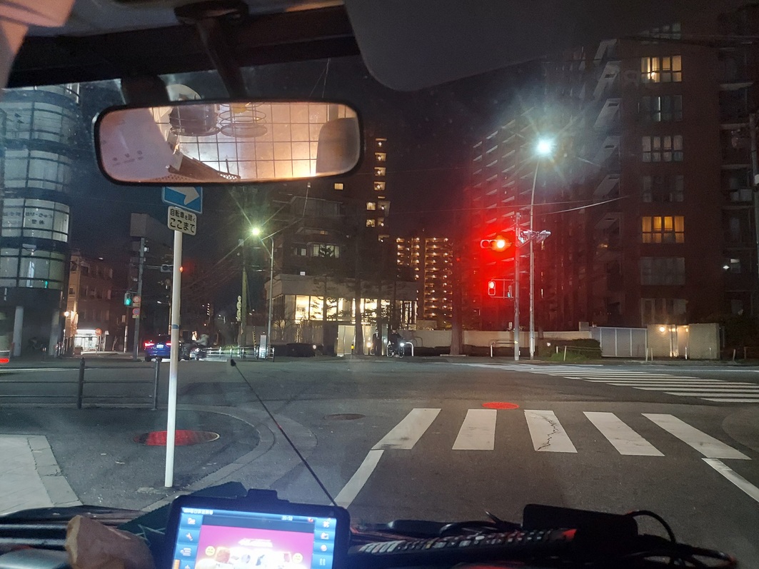 ��Ԃł��o������肵�Ă��郊�T�C�N���V���b�v�ɒO�X